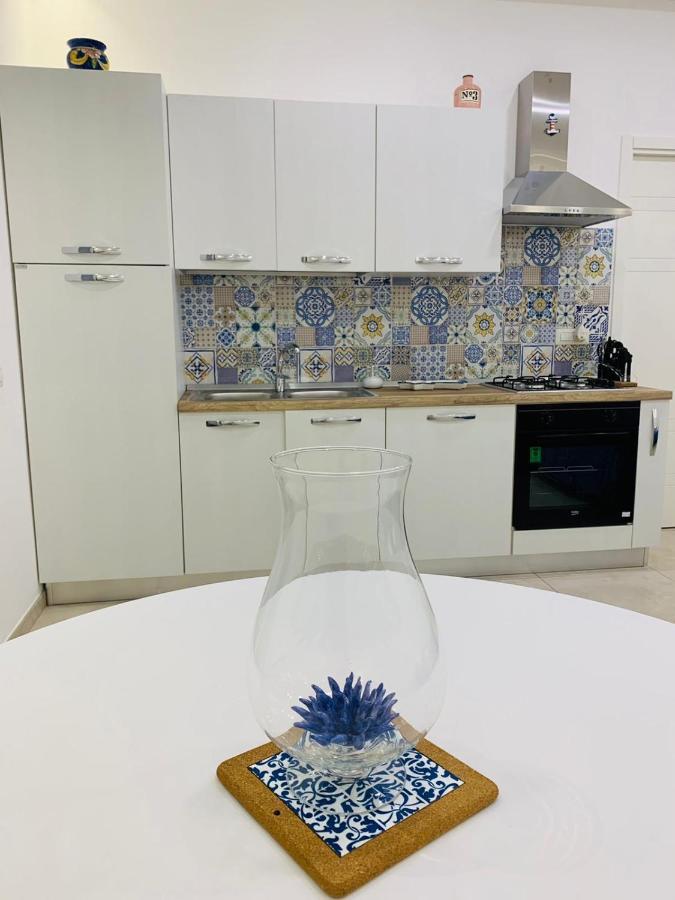 Donn'Anna Naples City Center מראה חיצוני תמונה